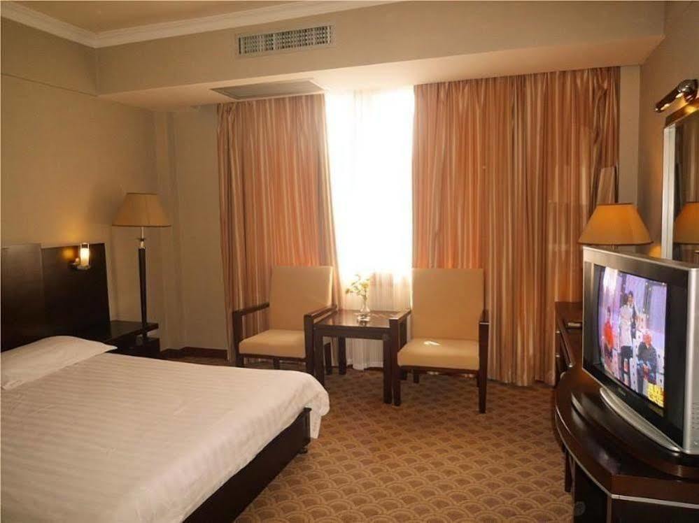 Guilin Lifeng Hotel Buitenkant foto