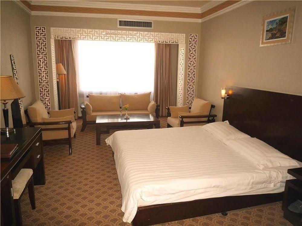 Guilin Lifeng Hotel Buitenkant foto
